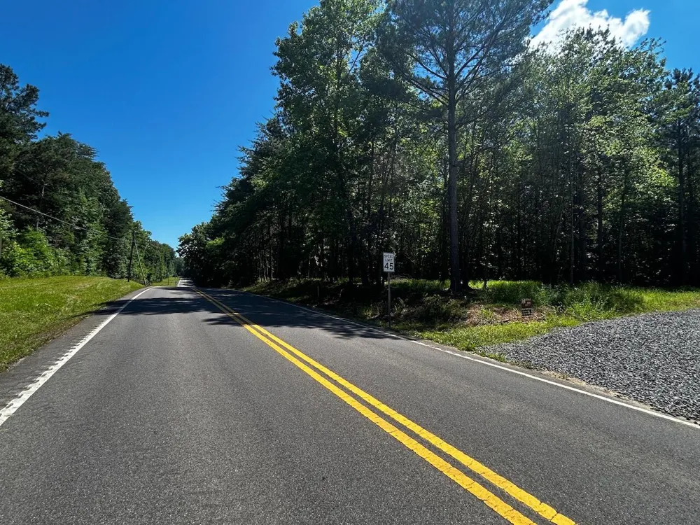 34 State Highway 304 Ten Mile, TN 37880