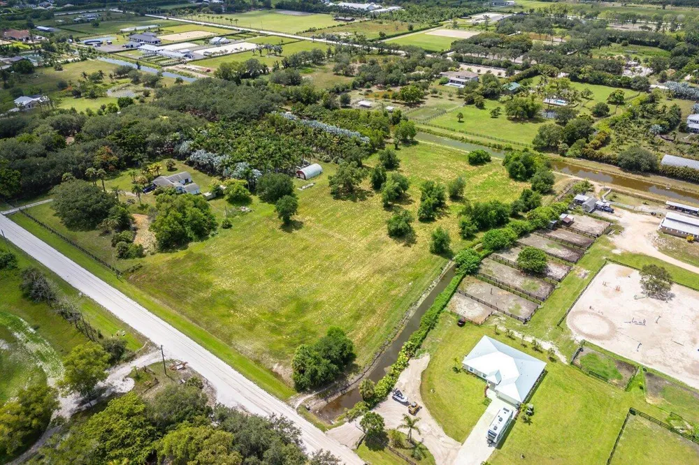16526 Hollow Tree Lane Wellington, FL 33470