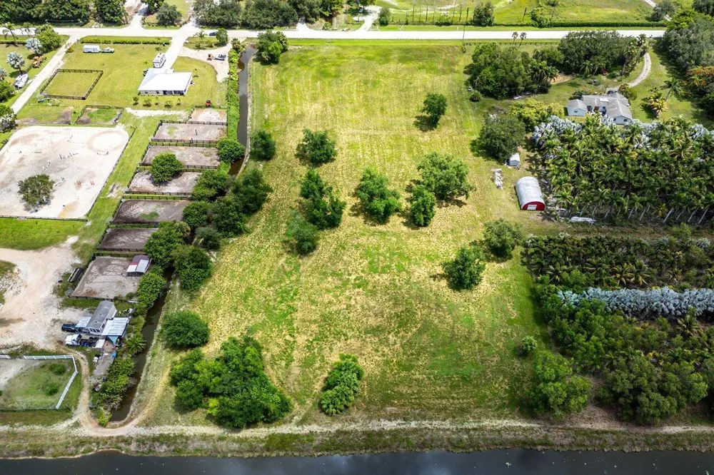 16526 Hollow Tree Lane Wellington, FL 33470