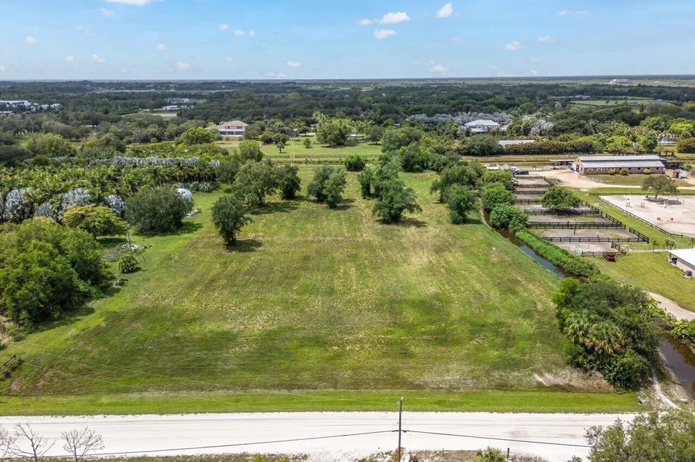 16526 Hollow Tree Lane Wellington, FL 33470