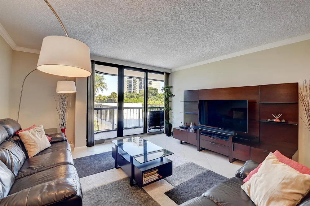 4748 S Ocean Boulevard #203 Highland Beach, FL 33487