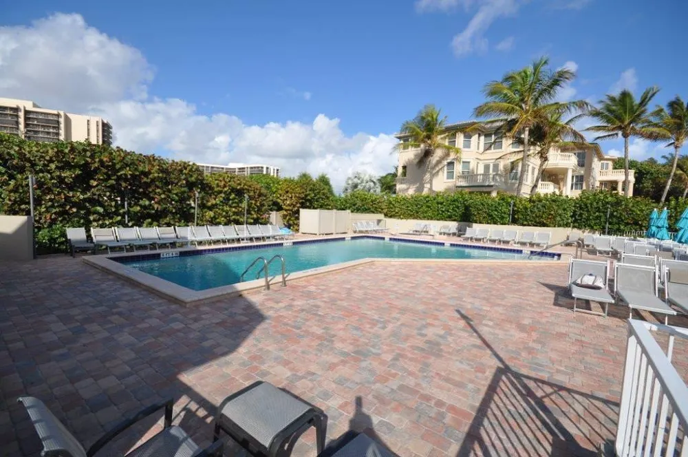4748 S Ocean Boulevard #203 Highland Beach, FL 33487