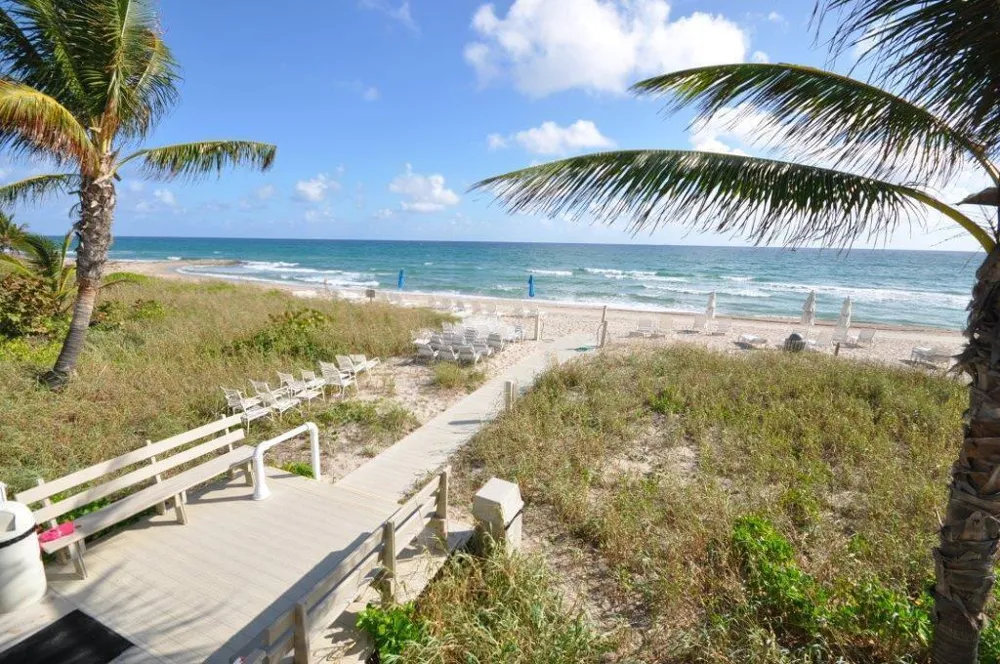 4748 S Ocean Boulevard #203 Highland Beach, FL 33487