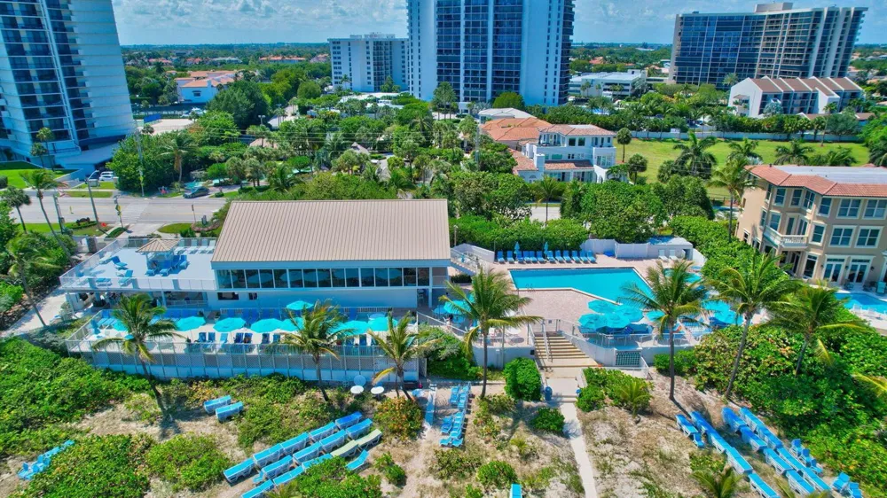 4748 S Ocean Boulevard #203 Highland Beach, FL 33487