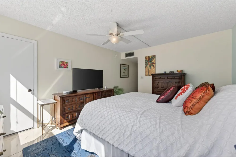 777 S Federal Highway #F109 Pompano Beach, FL 33062