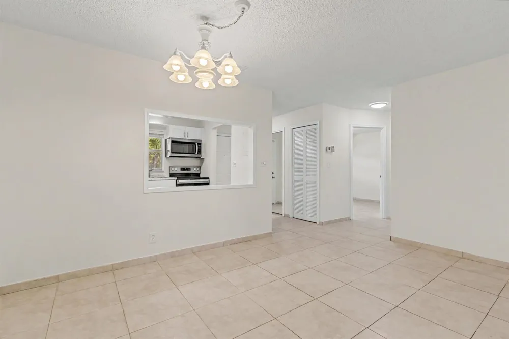 437 SW Natura Avenue #F Deerfield Beach, FL 33441