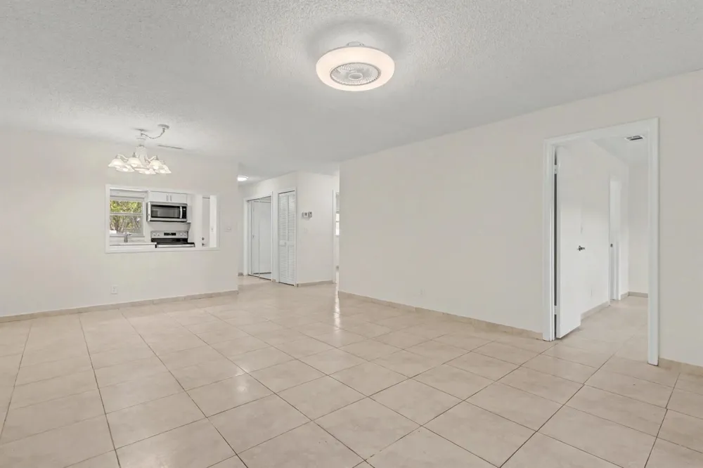 437 SW Natura Avenue #F Deerfield Beach, FL 33441
