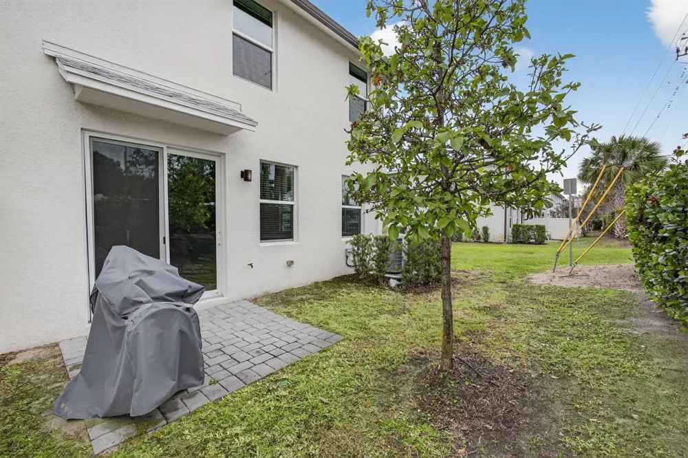 1700 Lindley Street Mangonia Park, FL 33407
