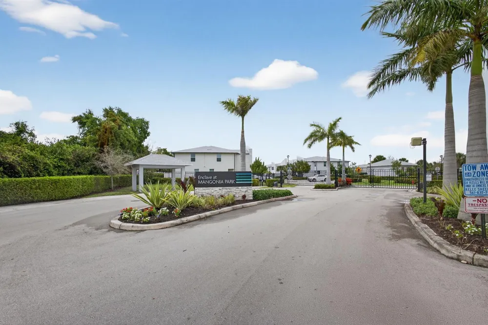 1700 Lindley Street Mangonia Park, FL 33407
