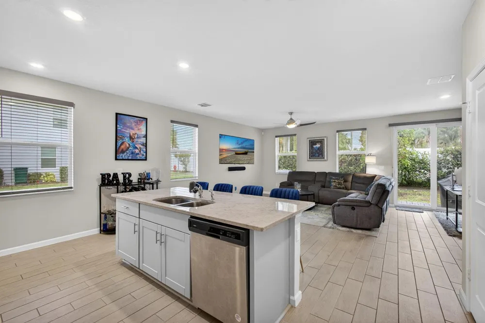 1700 Lindley Street Mangonia Park, FL 33407