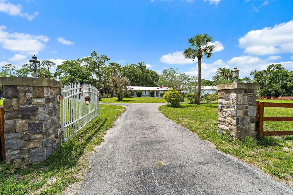 16411 Jupiter Farms Road Jupiter, FL 33478