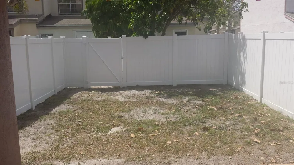 11020 YORKSHIRE RIDGE COURT Orlando, FL 32837