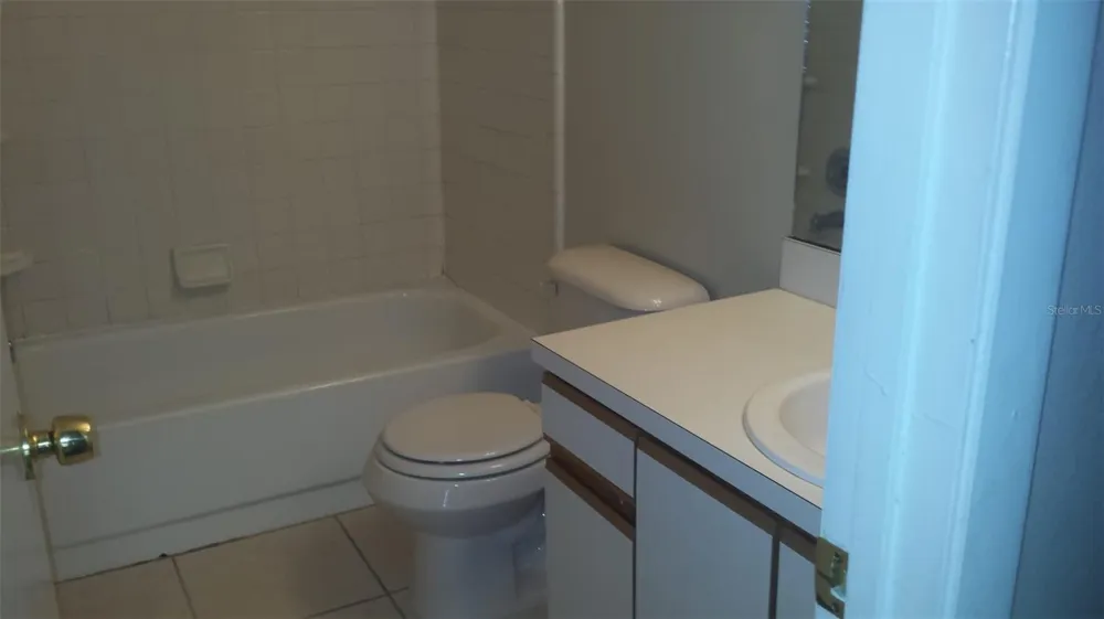 11020 YORKSHIRE RIDGE COURT Orlando, FL 32837