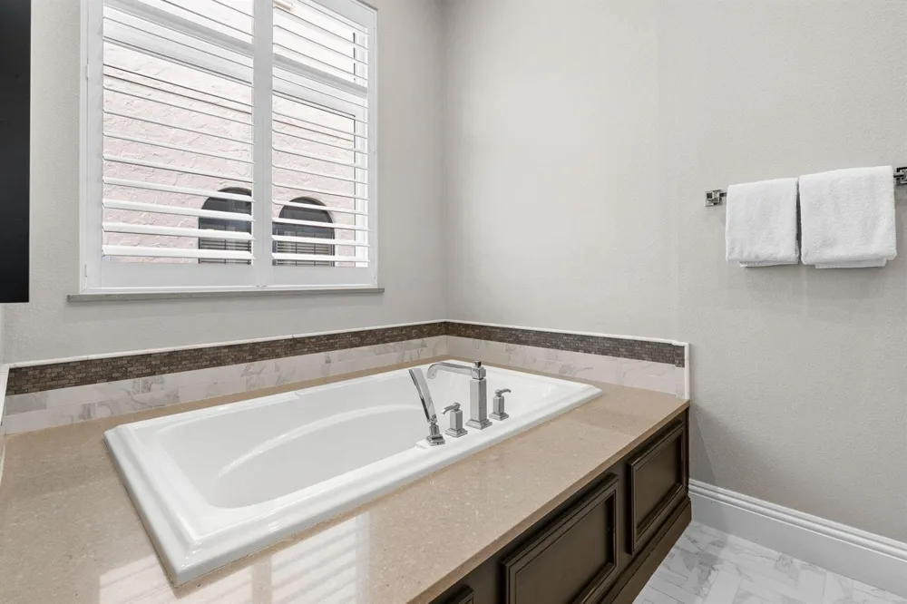430 Muirfield Loop Kissimmee, FL 34747