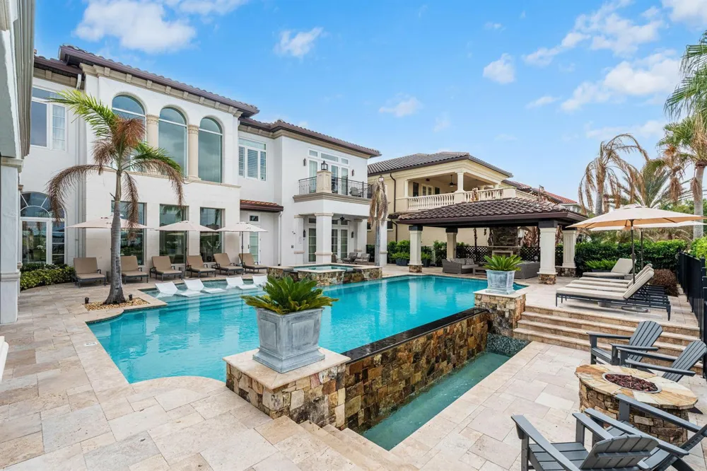 430 Muirfield Loop Kissimmee, FL 34747