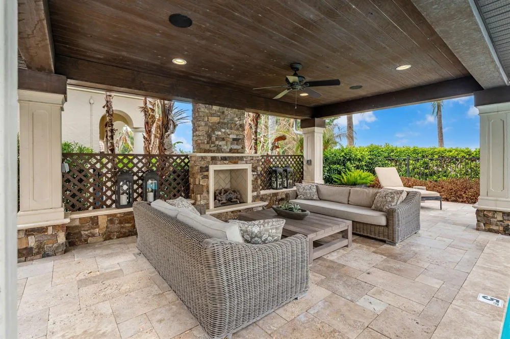 430 Muirfield Loop Kissimmee, FL 34747