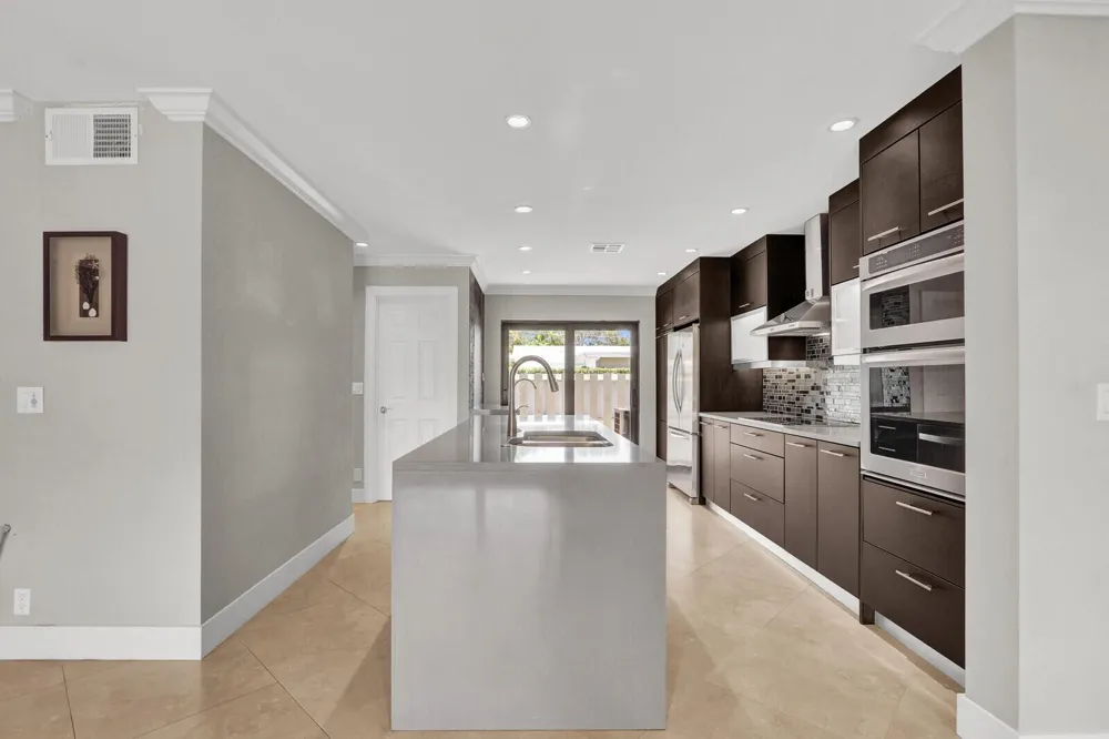 611 NE 12th Terrace #1 Boynton Beach, FL 33435