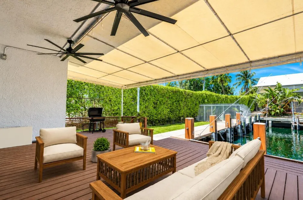 611 NE 12th Terrace #1 Boynton Beach, FL 33435
