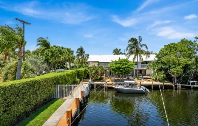 611 NE 12th Terrace #1 Boynton Beach, FL 33435