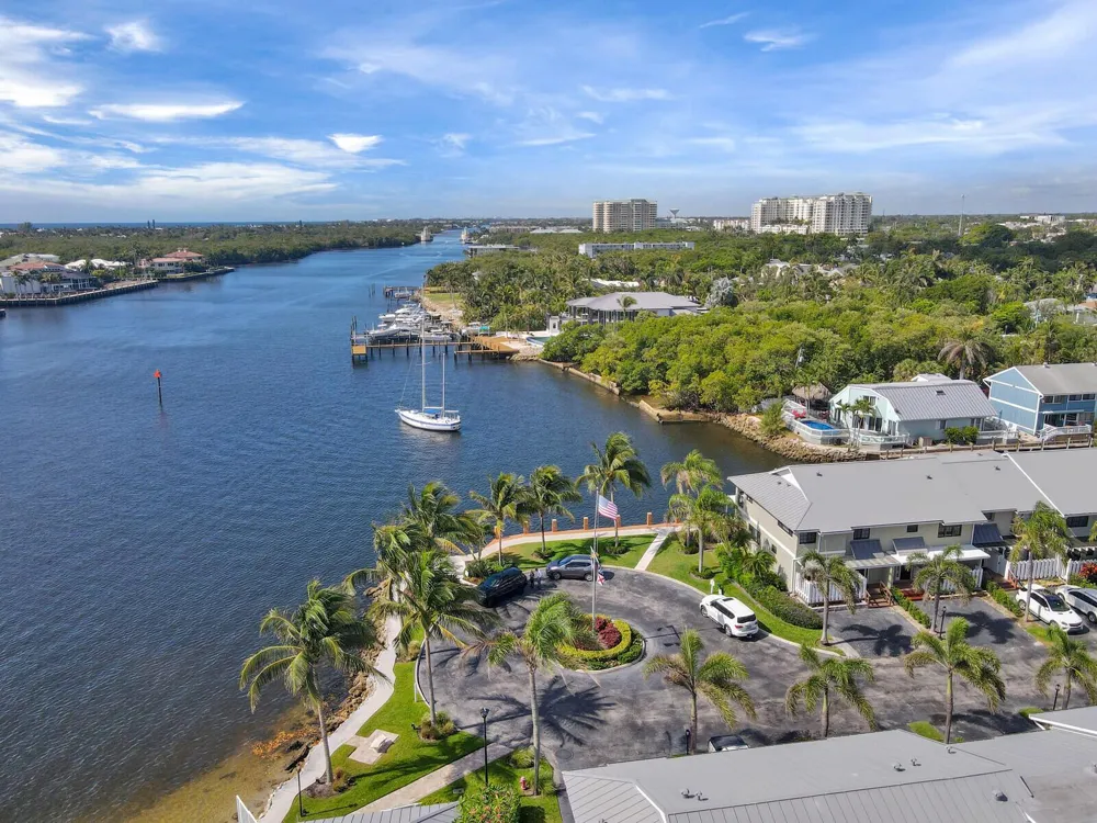 611 NE 12th Terrace #1 Boynton Beach, FL 33435