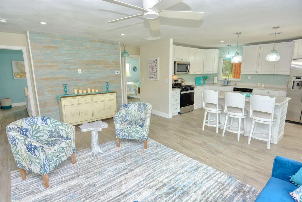 1315 NE Flora Place Jensen Beach, FL 34957