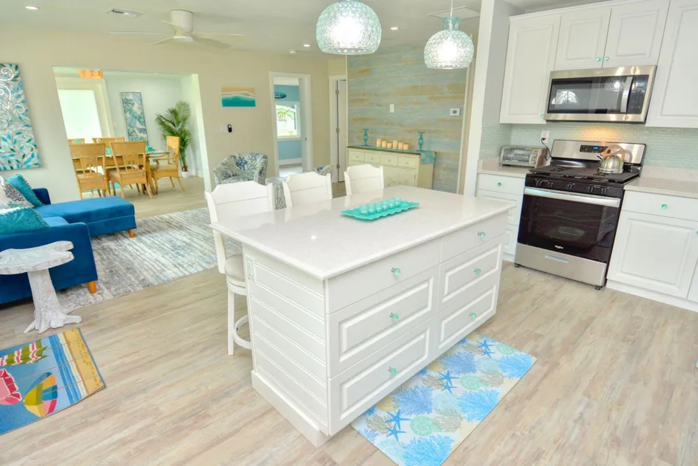 1315 NE Flora Place Jensen Beach, FL 34957