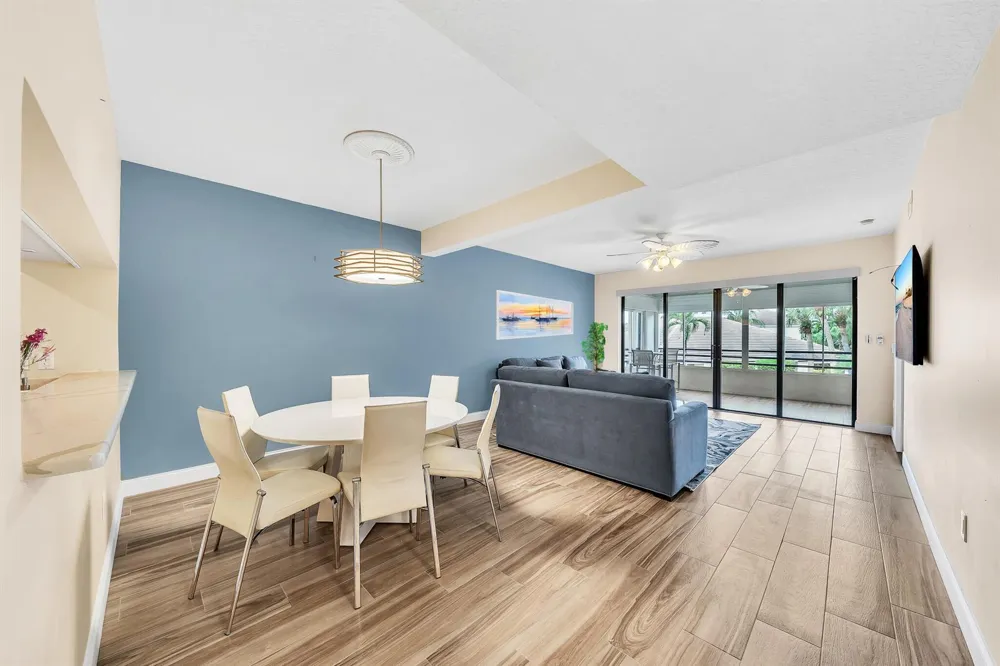 827 Oak Harbour Drive Juno Beach, FL 33408