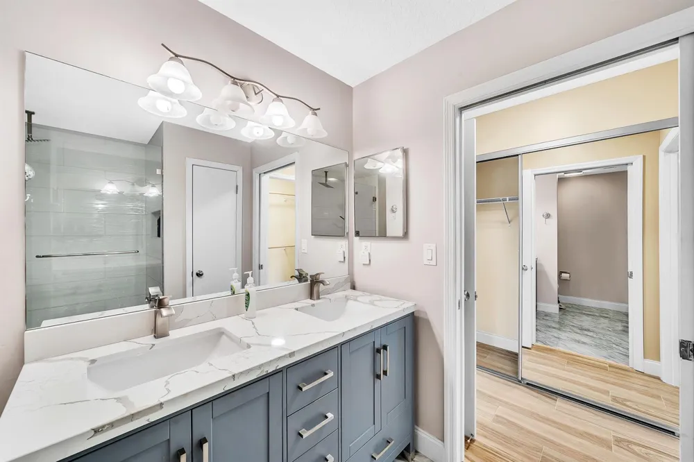 827 Oak Harbour Drive Juno Beach, FL 33408
