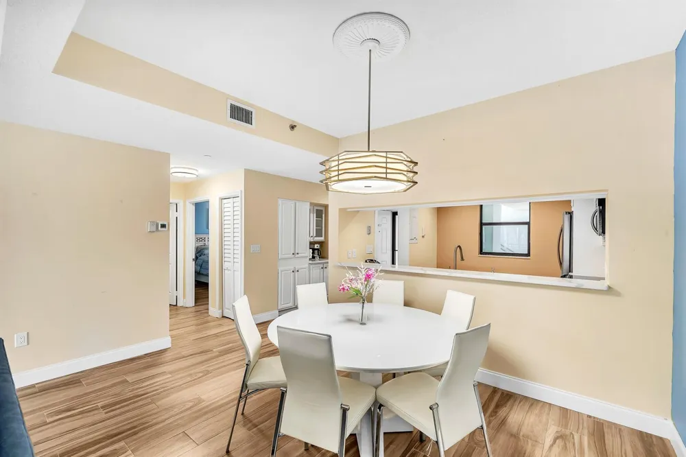 827 Oak Harbour Drive Juno Beach, FL 33408
