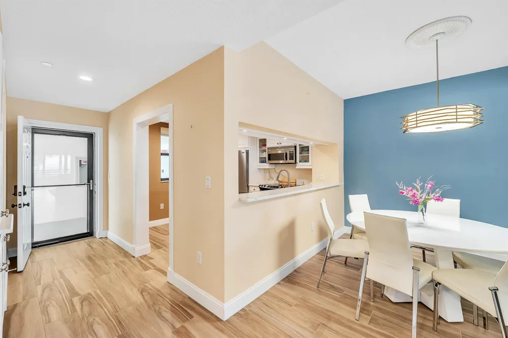 827 Oak Harbour Drive Juno Beach, FL 33408