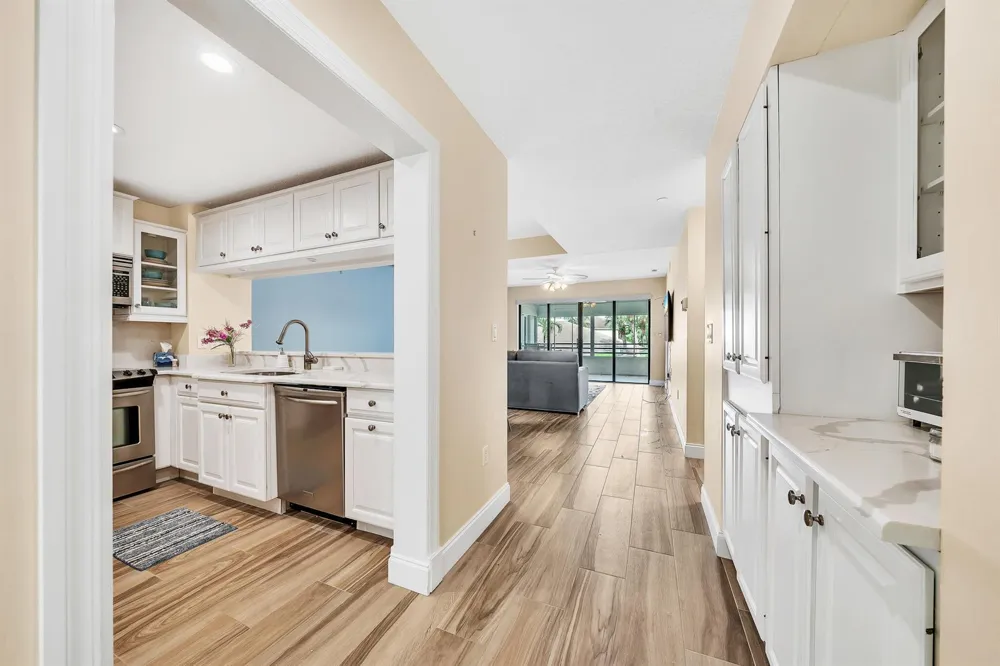 827 Oak Harbour Drive Juno Beach, FL 33408