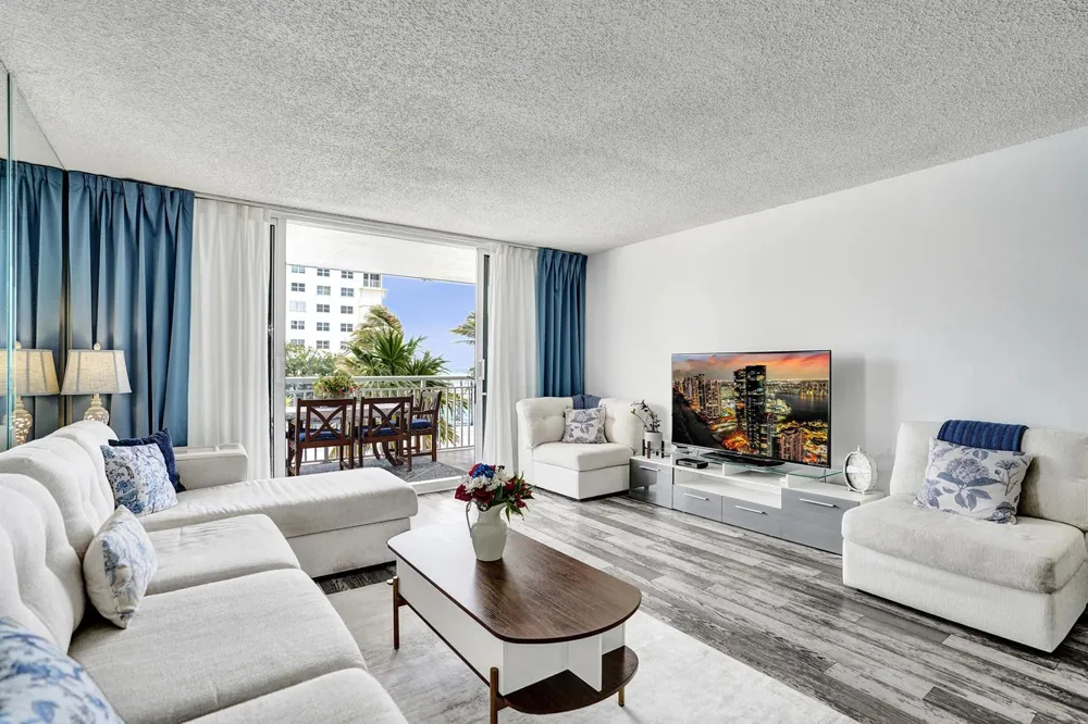3546 S Ocean Boulevard #327 South Palm Beach, FL 33480