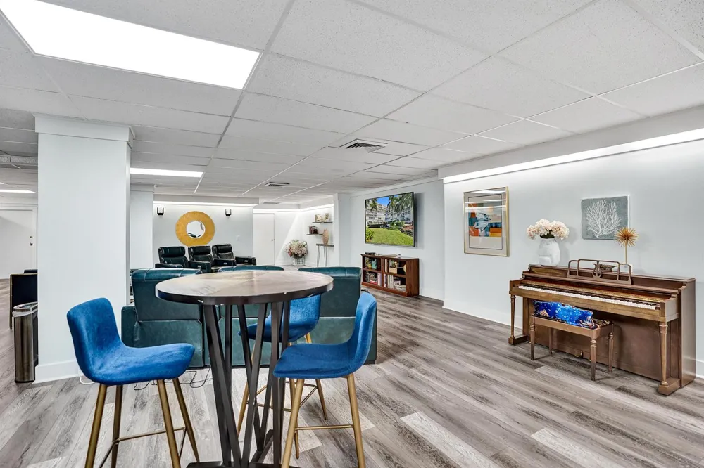 3546 S Ocean Boulevard #327 South Palm Beach, FL 33480