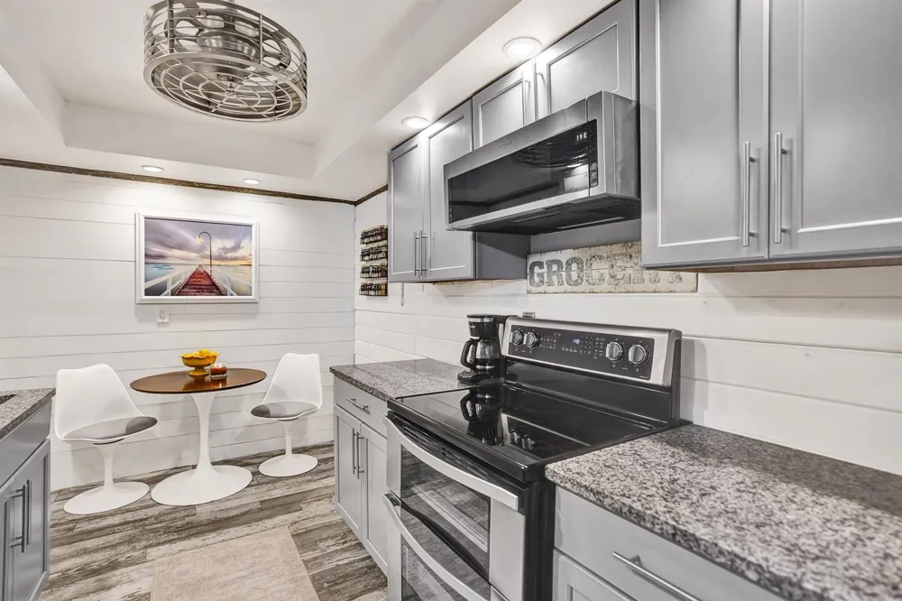 3546 S Ocean Boulevard #327 South Palm Beach, FL 33480