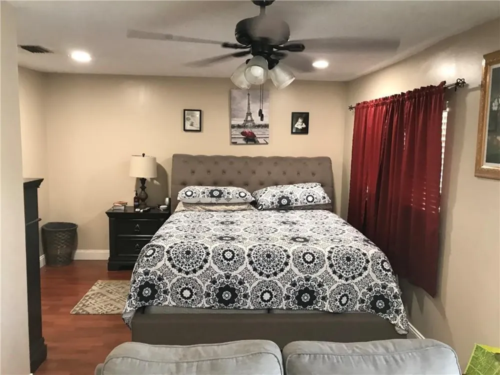 64 Canterbury Lane Tamarac, FL 33319