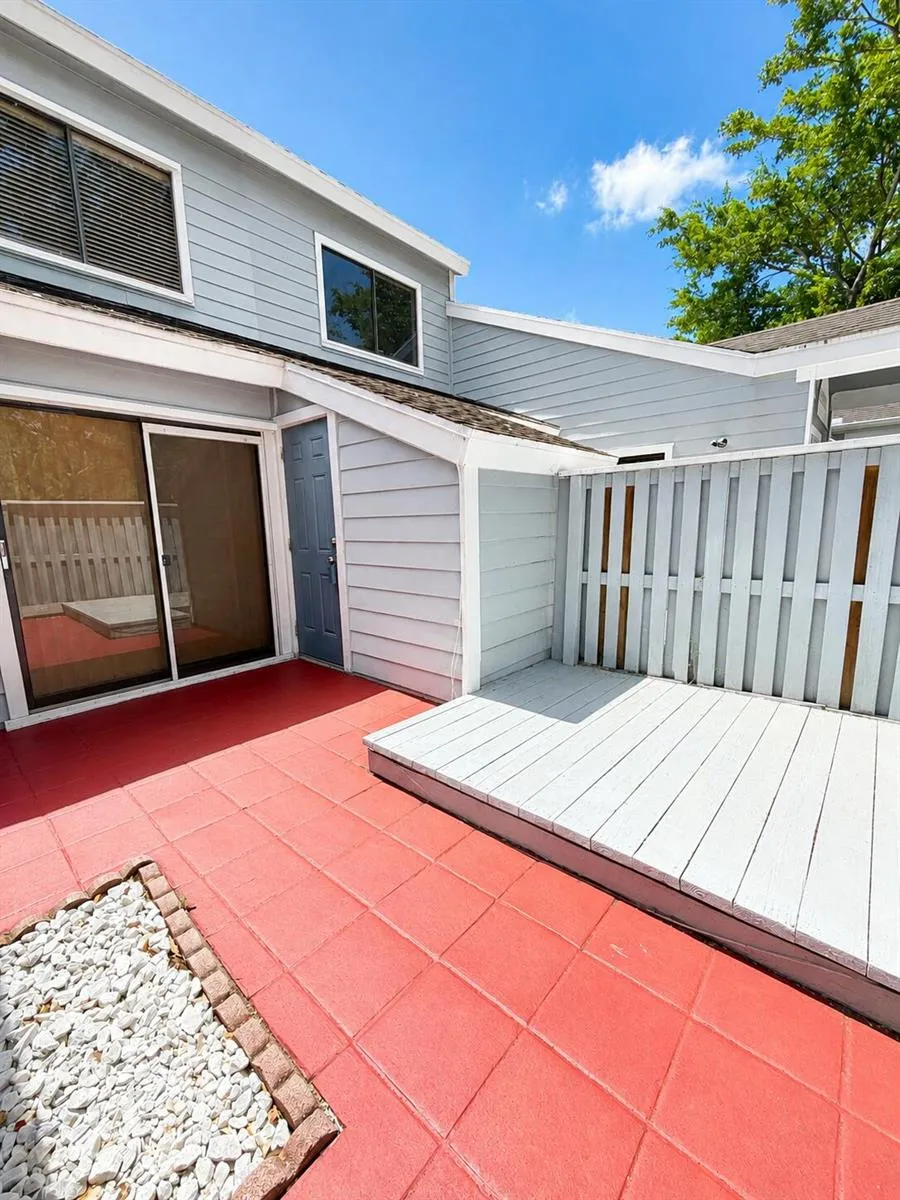2035 Winners Circle North Lauderdale, FL 33068