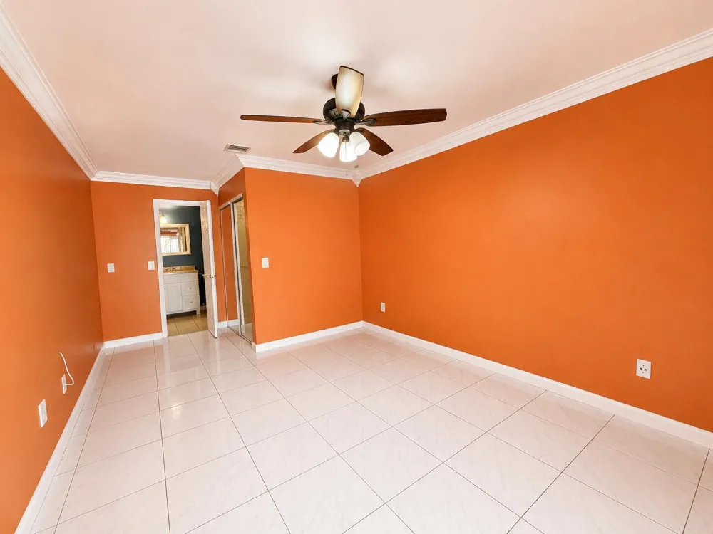 2035 Winners Circle North Lauderdale, FL 33068