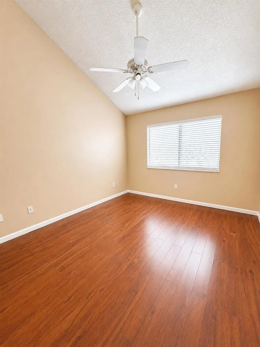 2035 Winners Circle North Lauderdale, FL 33068