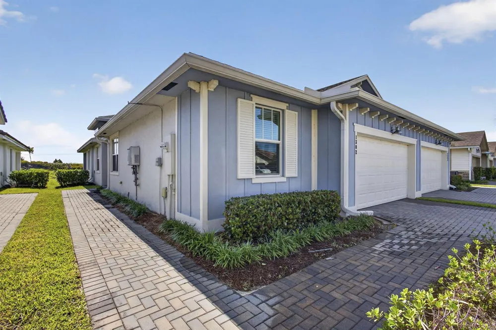 1302 Tangled Orch Trace Loxahatchee, FL 33470