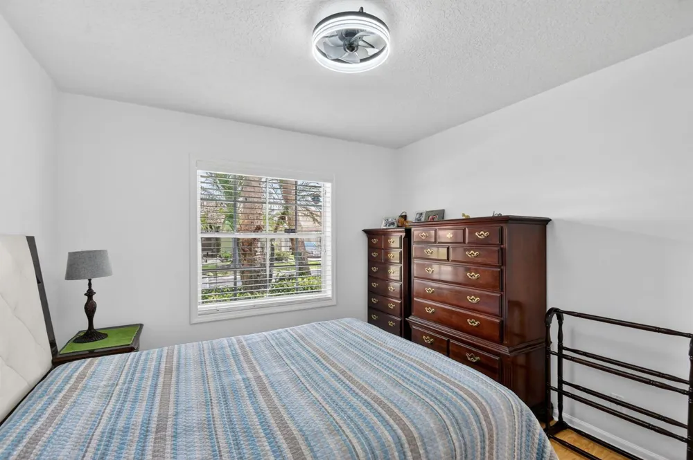 1084 Aspri Way Riviera Beach, FL 33418