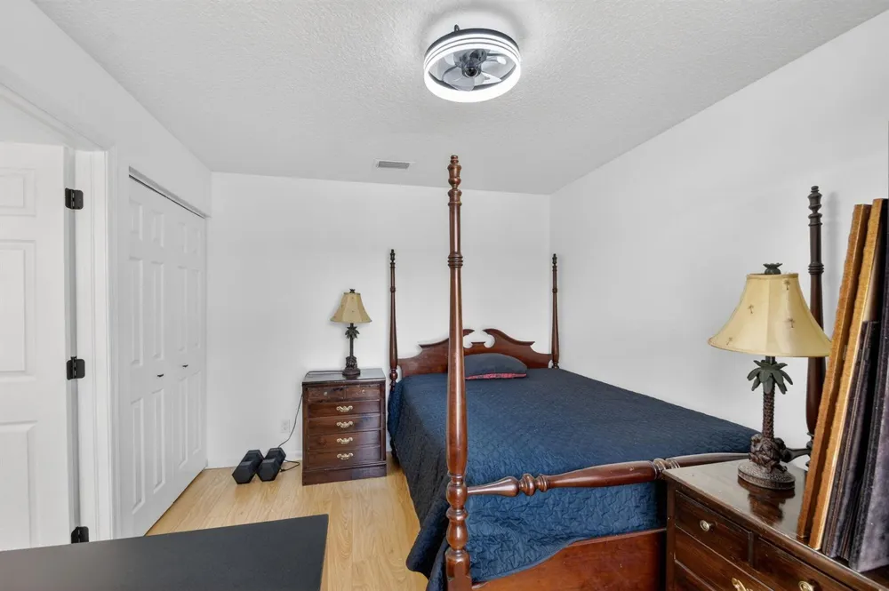 1084 Aspri Way Riviera Beach, FL 33418