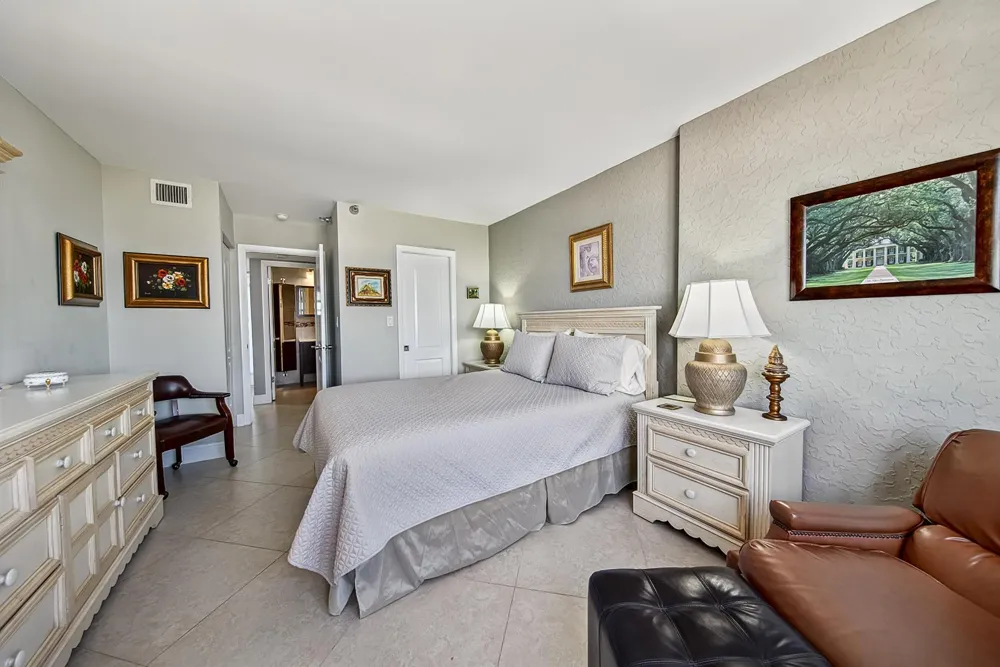 1500 Ocean Boulevard #803 Pompano Beach, FL 33062