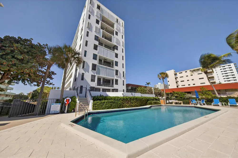 1500 Ocean Boulevard #803 Pompano Beach, FL 33062