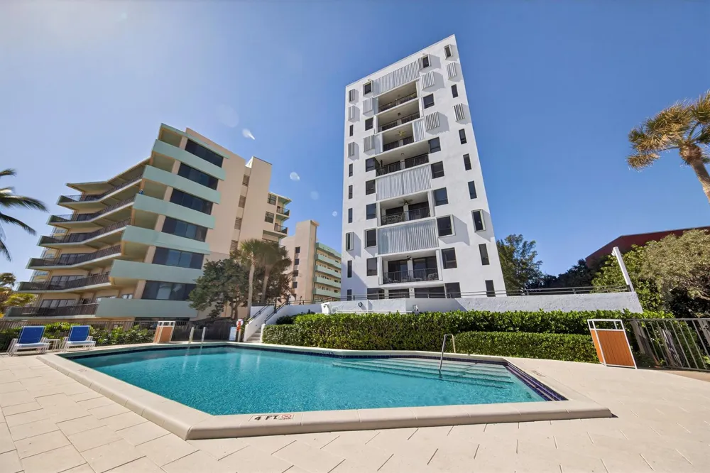 1500 Ocean Boulevard #803 Pompano Beach, FL 33062