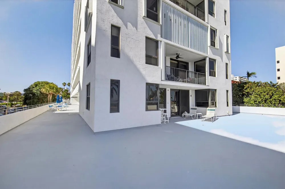 1500 Ocean Boulevard #803 Pompano Beach, FL 33062
