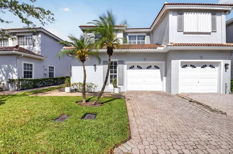 5111 Sabal Gardens Lane #4