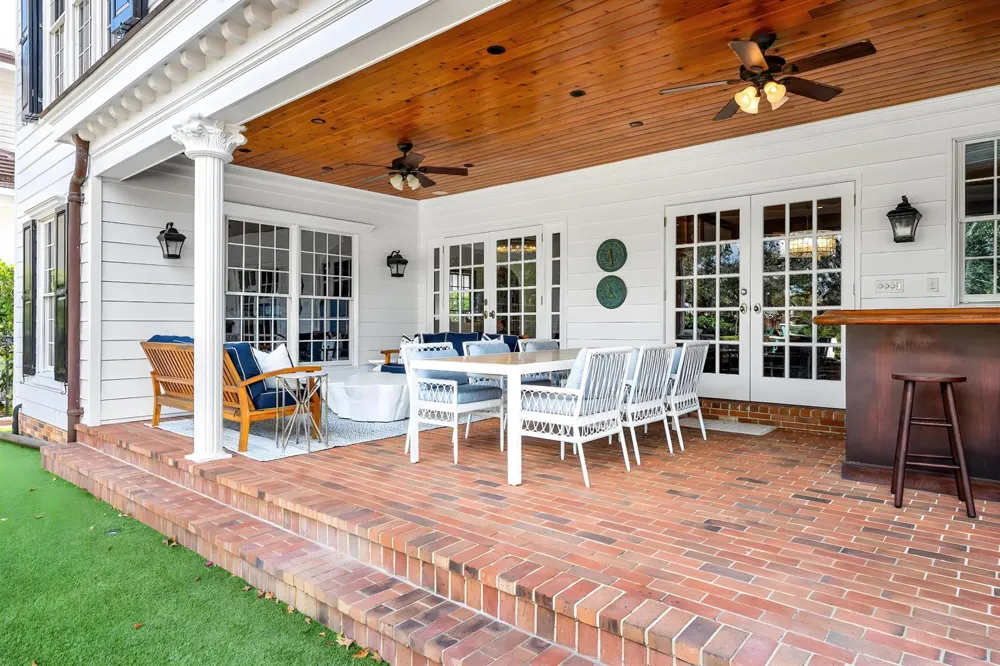 19153 SE Jupiter River Drive Jupiter, FL 33458