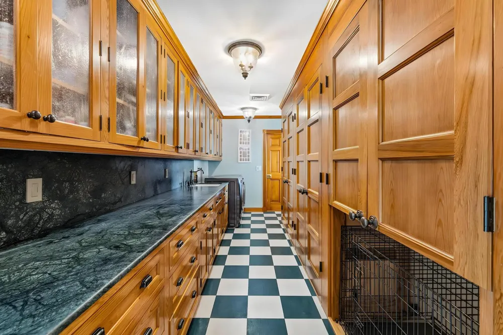 19153 SE Jupiter River Drive Jupiter, FL 33458