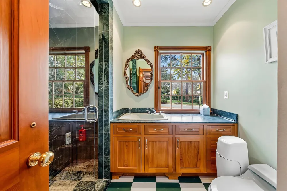 19153 SE Jupiter River Drive Jupiter, FL 33458