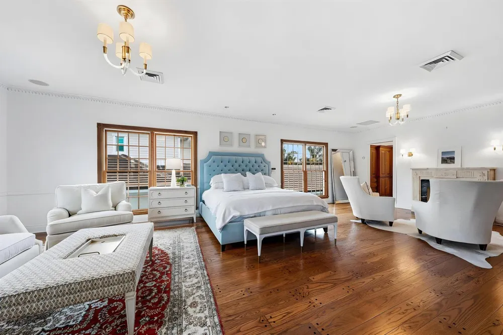 19153 SE Jupiter River Drive Jupiter, FL 33458